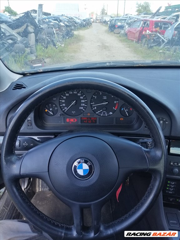 BMW 520 (E39) bontott alkatrészei 9. kép