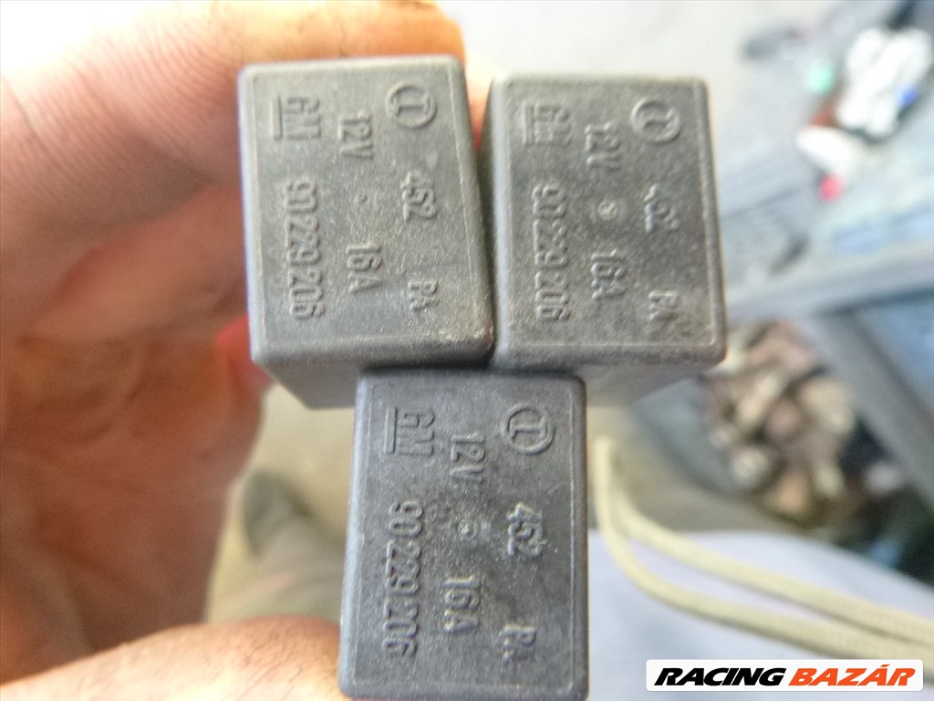 Opel Astra G relé GM 90 229 206 gm90229206 1. kép