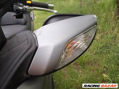 SUZUKI BURGMAN 650Z,ABS,2013-AS,OSZTRÁKRÓL:3407 KM-T HASZNÁLT BALOS MOTOROS TÜKŐR