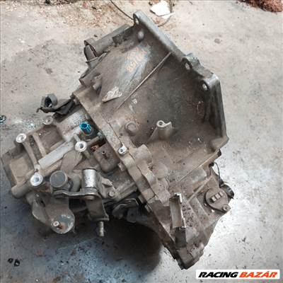 NISSAN PRIMERA P12 2001-2007 Sebességváltó. benzines manuális