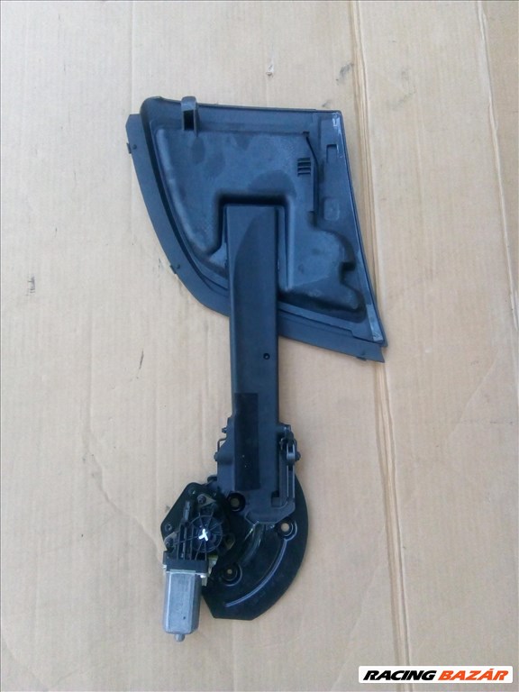 Opel Astra H cabrio csomagtérajtó nyíló fül 2. kép