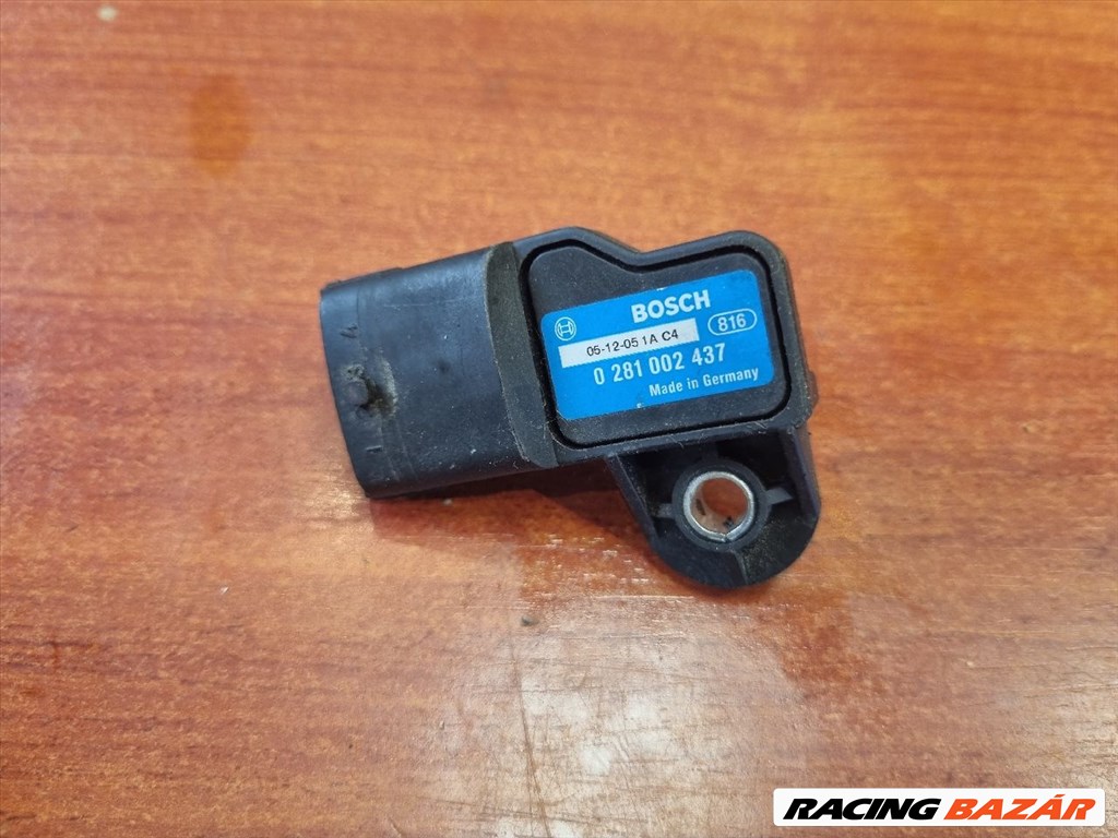 OPEL ASTRA H, VECTRA C, ZAFIRA B, FORD FOCUS III Szívócső Nyomásérzékelő 0281002437 1. kép