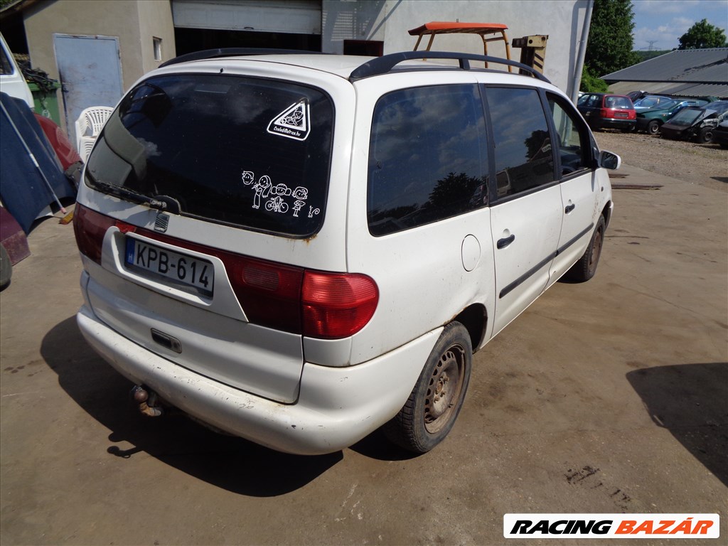 Seat Alhambra bontott alkatrészei 2. kép