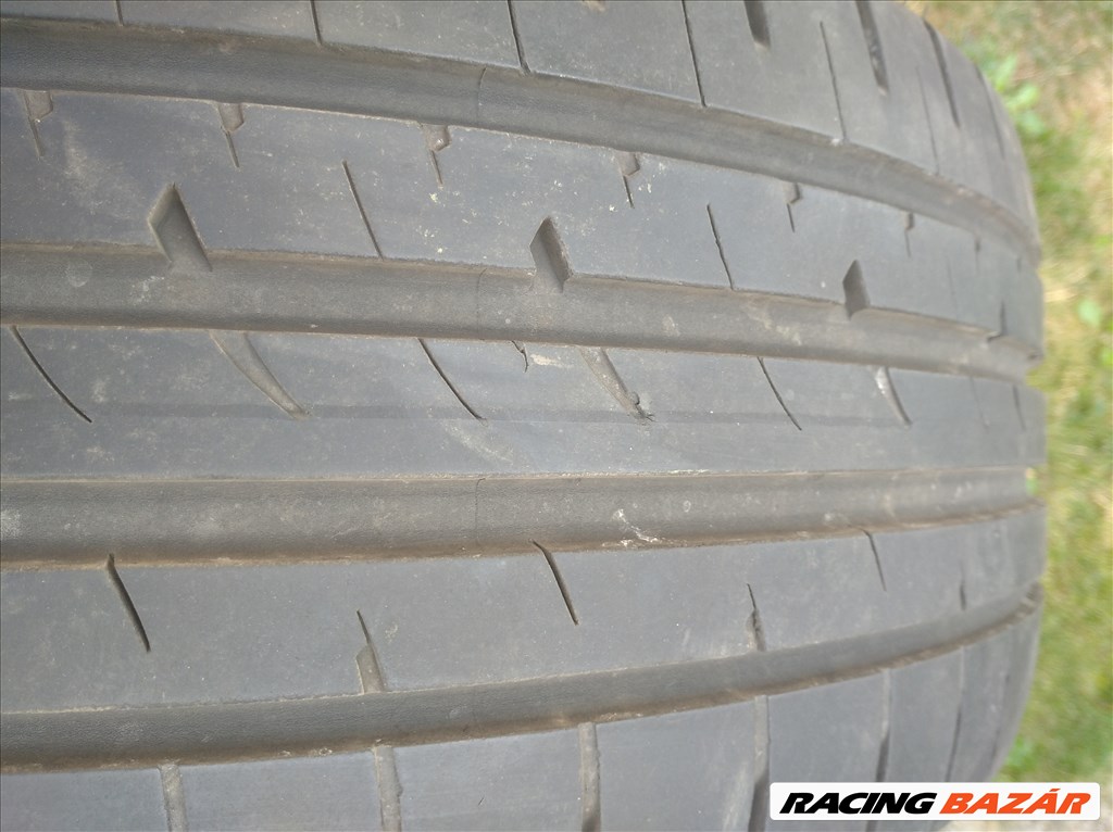  225/40R18 Goodyear Eagle F1 Nyári 8. kép