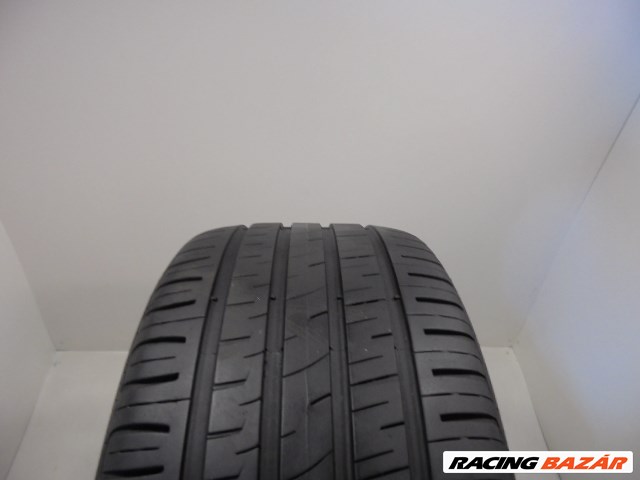 Barum Bravuris 3 HM 245/40 R18  1. kép