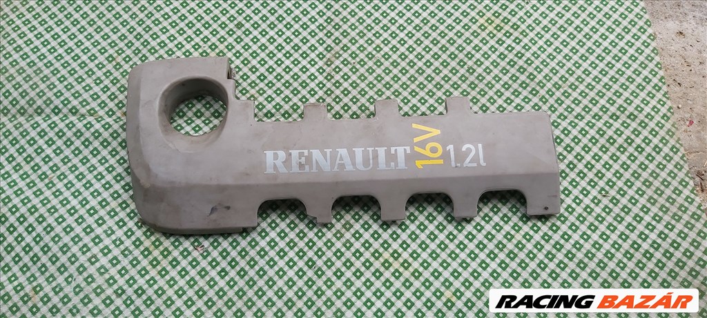 Renault Clio II Motor burkolat 1.2 16V 2. kép