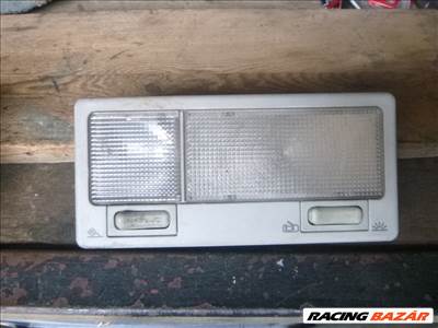 Volkswagen Golf III tetőkárpit lámpa 357 947 111 C belső lámpa 