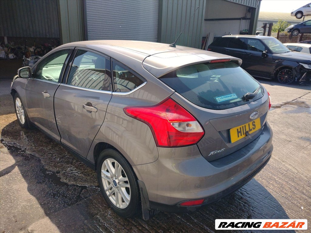 Ford Focus Mk3 bontott alkatrészei 7. kép