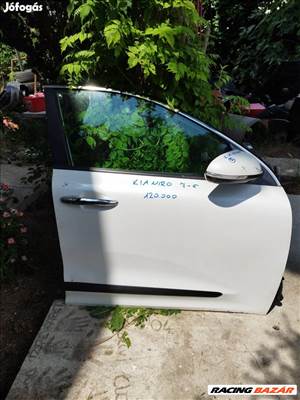 Kia Niro jobb első ajtó 