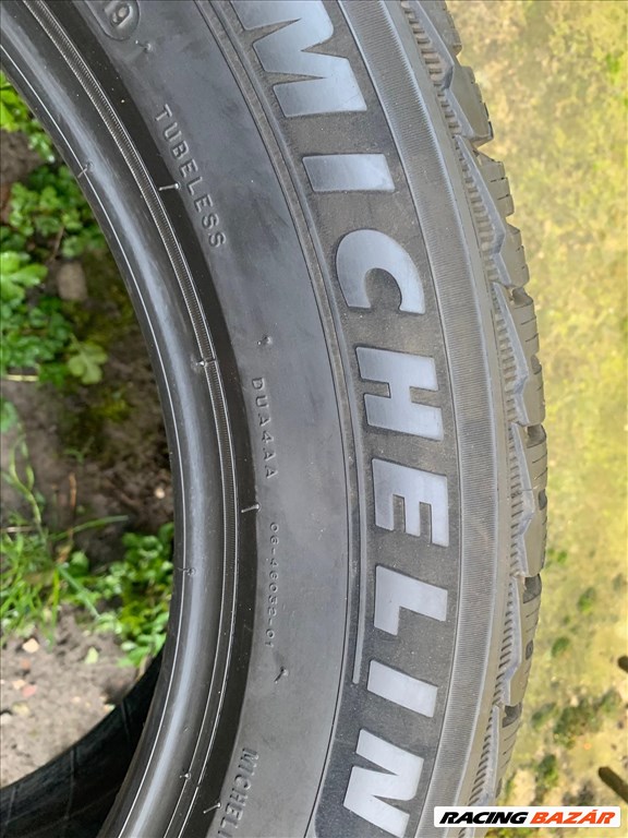  235/5518" használt Michelin téli gumi gumi 3. kép