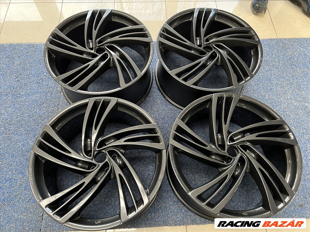 OZ 22 -es alufelni felni, 5x114,3, 10x22" Et 40    (1821) 4. kép