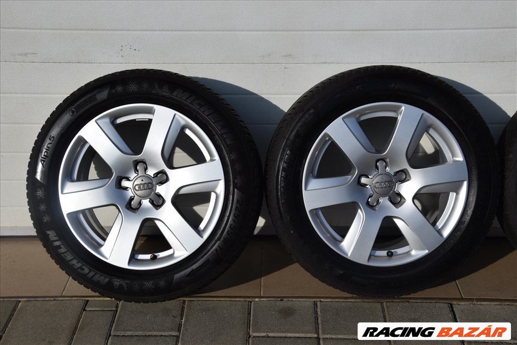 AUDI,5x112 , 17" újszerű (gyári felni) alufelni, rajta 225/55 használt Michelin téli gumi  2. kép