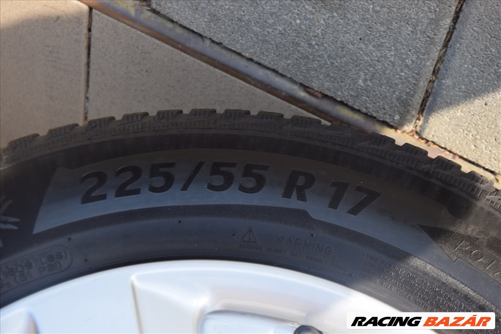 AUDI,5x112 , 17" újszerű (gyári felni) alufelni, rajta 225/55 használt Michelin téli gumi  9. kép