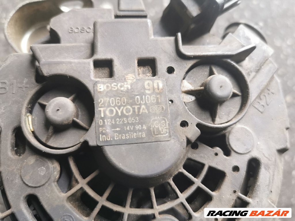 Toyota Yaris (XP90) 1.3 VVT-i generátor  270600j061 0124225053 2. kép