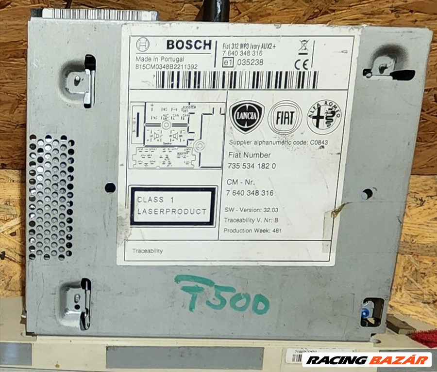 167004 Fiat 500 2007-2015 fehér színű Bosch Cd-s rádió 735534182 2. kép