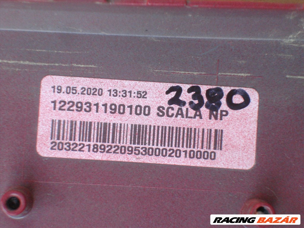 Skoda Scala radaros mosós első lökhárító 657807221 2019-től 5. kép