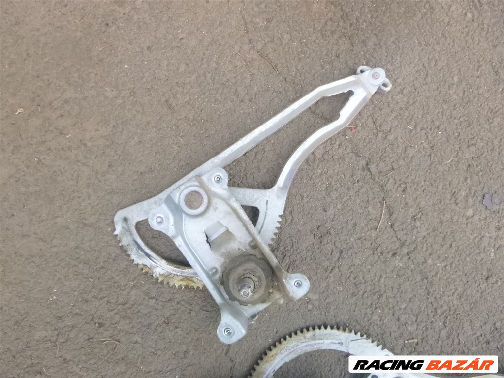 Opel Astra G hátsó manuális ablakemelő GM 90 521 18 71- 72 2. kép