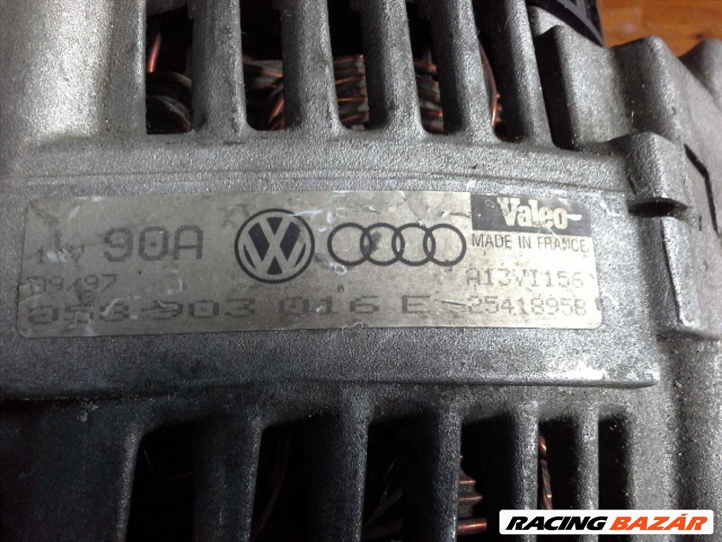 Volkswagen Passat B5 1.8 5V Turbo generátor  2541895b 3. kép