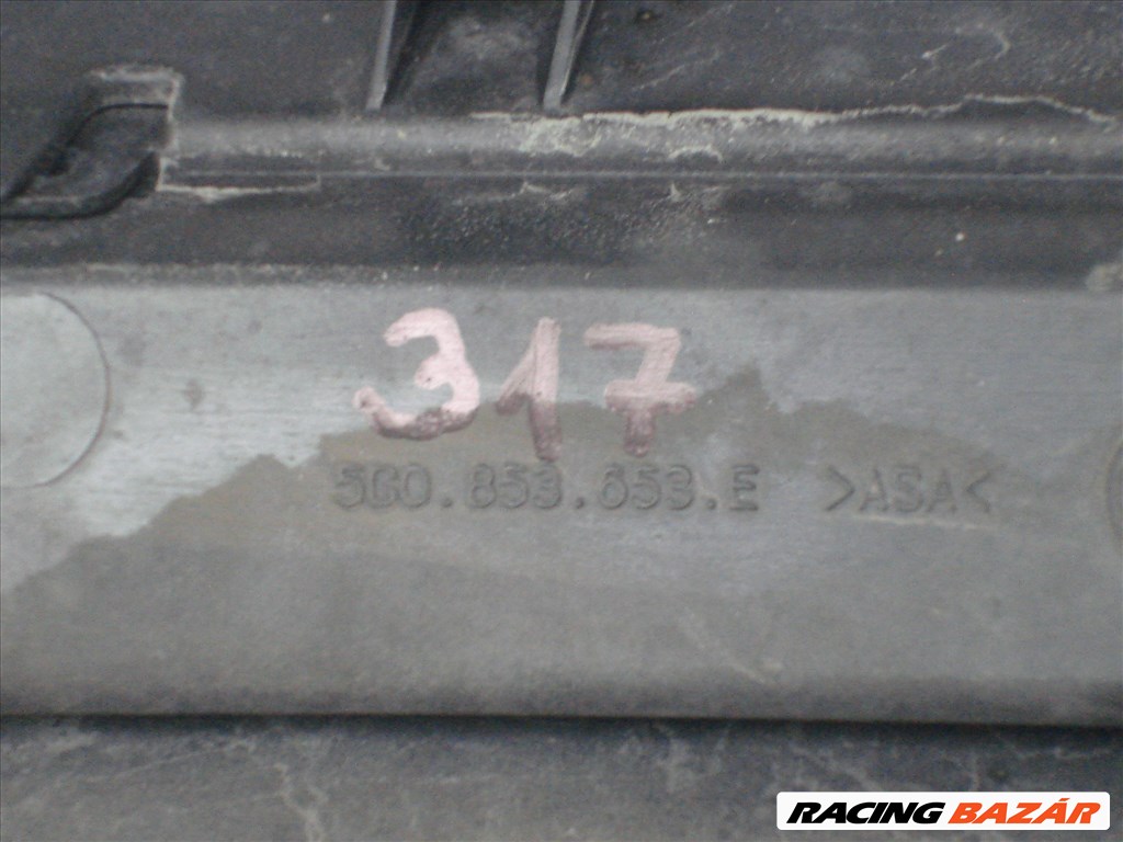 VW Golf 7 Díszrács 5G0853653E 2013-tól-2017-ig 5. kép