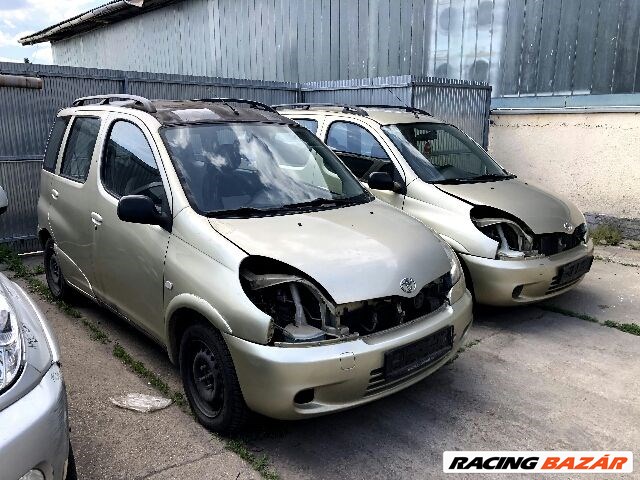 Toyota Yaris Verso Jobb első ajtóhatároló  4. kép