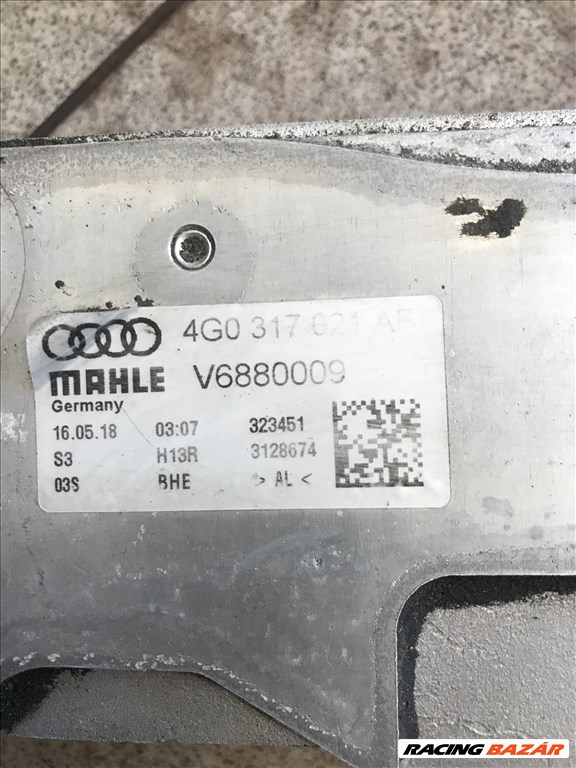 Audi A6 (C7 - 4G) 3,0 V6 TDI CDV olajhűtő 4g0317021af 3. kép
