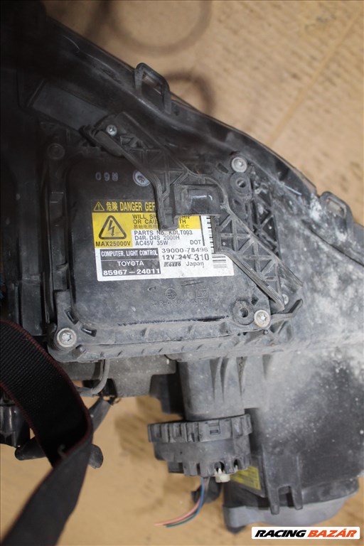 Toyota Avensis 2007 2.0D xenon fényszóró  3900078496 2. kép