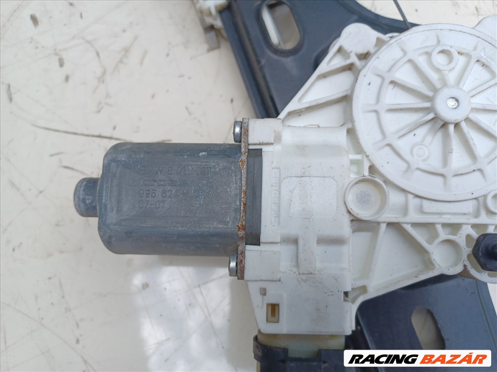 BMW 3-as sorozat E90, E91, E92, E93 bal első elektromos ablakemelő 6927027 7140587 2. kép