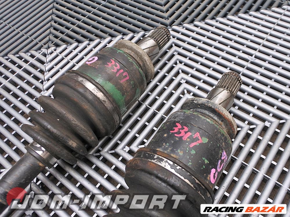 Subaru Impreza WRX STi GC8 hátsó féltengelyek 2. kép