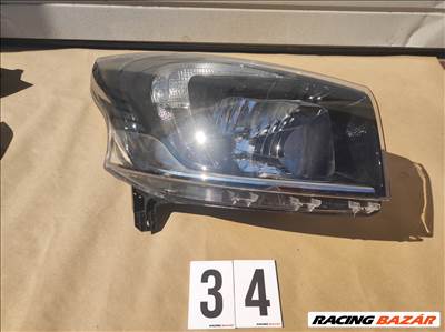 Opel Vivaro B jobb első halogén fényszóró  1ee01156512