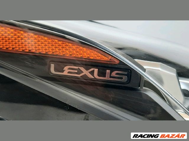 Lexus NX Jobb fényszóró  1. kép