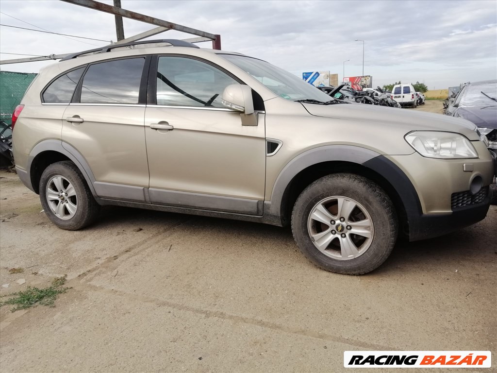 Chevrolet Captiva bontott alkatrészei 2. kép