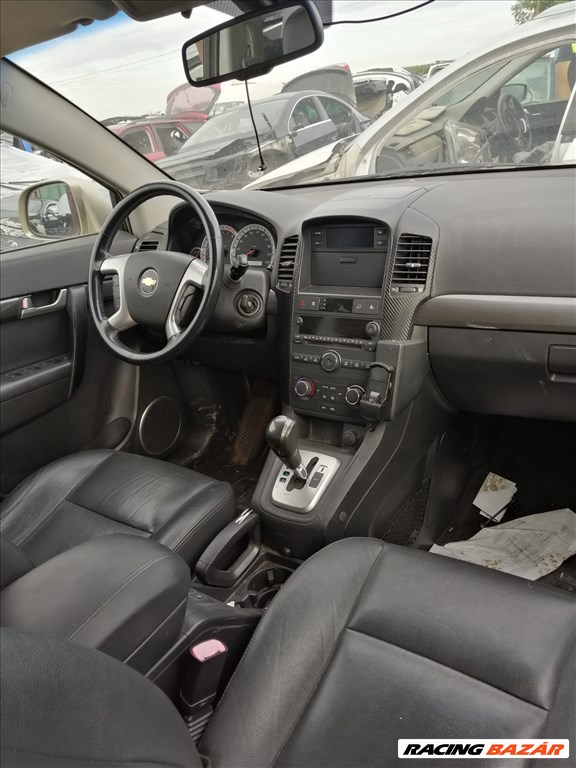 Chevrolet Captiva bontott alkatrészei 10. kép