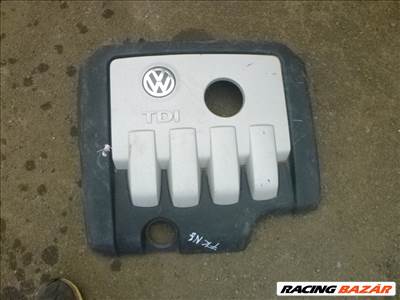 Volkswagen Golf V 1.9 Pd felső motorburkolat 03G 103 925