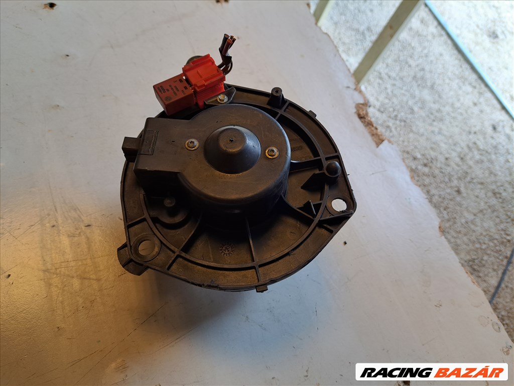 Eladó Iveco Daily III fűtőmotor fűtő ventilátor 4. kép