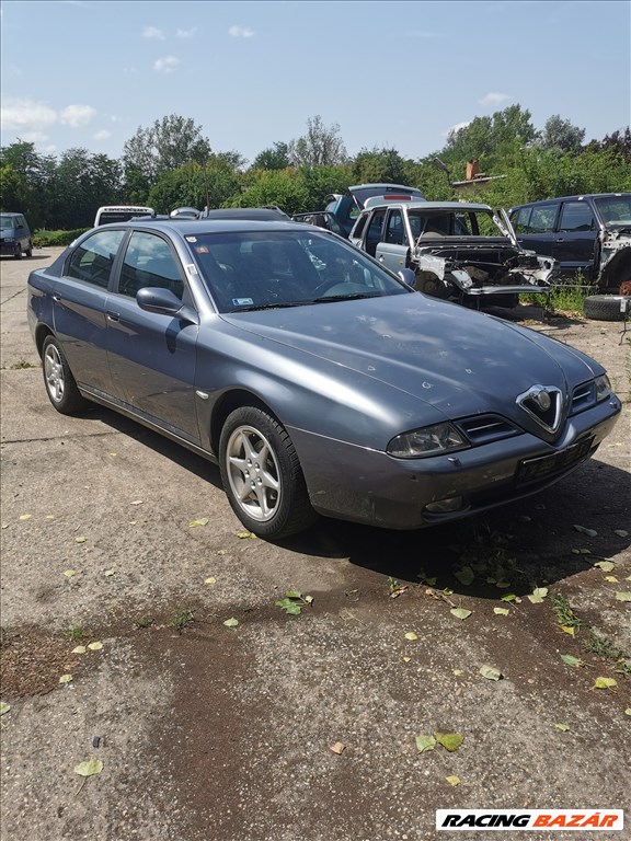 Alfa Romeo 166 2.0 TS bontott alkatrészei 2. kép