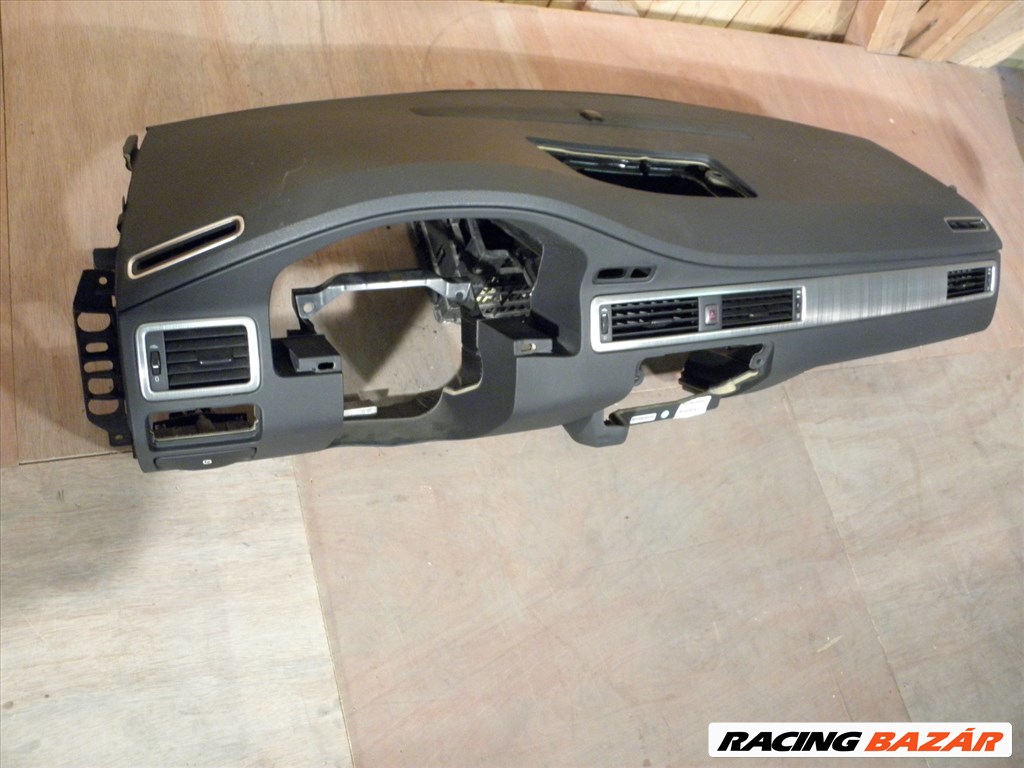 Volvo S80, V70, XC70 műszerfal légzsákkal  5. kép