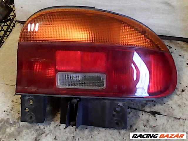 MAZDA 121 90.12.01-96.02.28 Jobb hátsó lámpa 1. kép