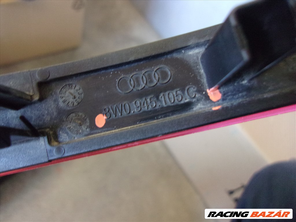 AUDI A4 bal hátsó prizma 2016-2020 8W0945105C 3. kép