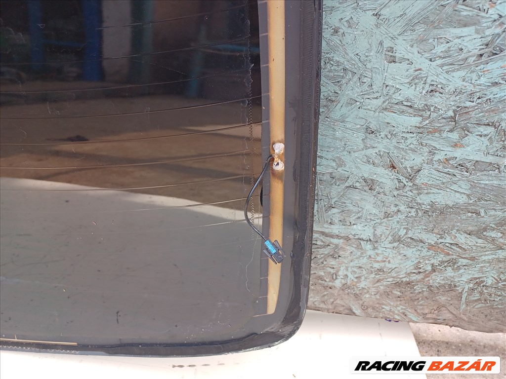 BMW 3-as sorozat E90, E91, E92, E93 hátsó szélvédő sedan 5. kép