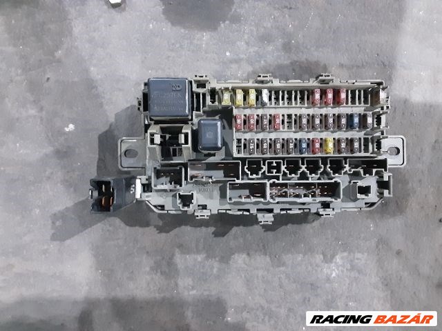 Honda Civic VI Biztosítéktábla Utastér mitsuba-rk0295 1. kép