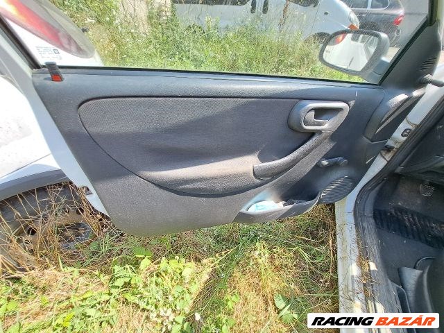 Opel Corsa C VAN (F08, F68) 1.7 DTI 55 kW 75 LE 1686 cm3 bontott alkatrészei 12. kép