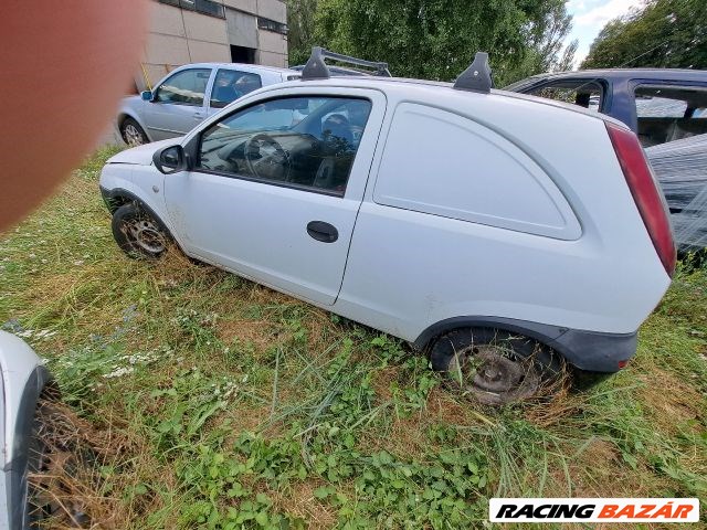 Opel Corsa C VAN (F08, F68) 1.7 DTI 55 kW 75 LE 1686 cm3 bontott alkatrészei 7. kép