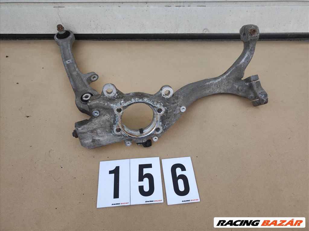 Audi A4 (B9 - 8W) jobb első csonkállvány  1. kép