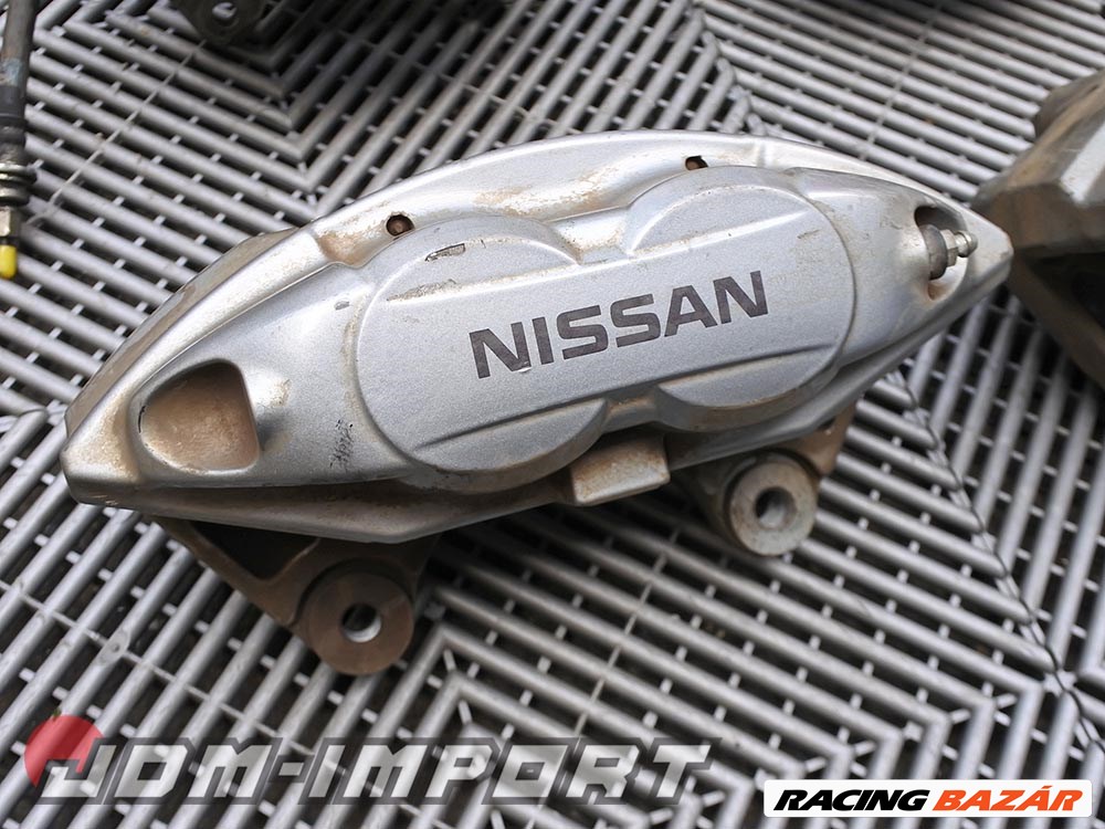 Nissan 370Z Z34 AKEBONO 4 és 2 dugattyús féknyergek 13. kép