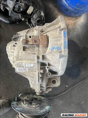 Opel Zafira B z17dtl motor 