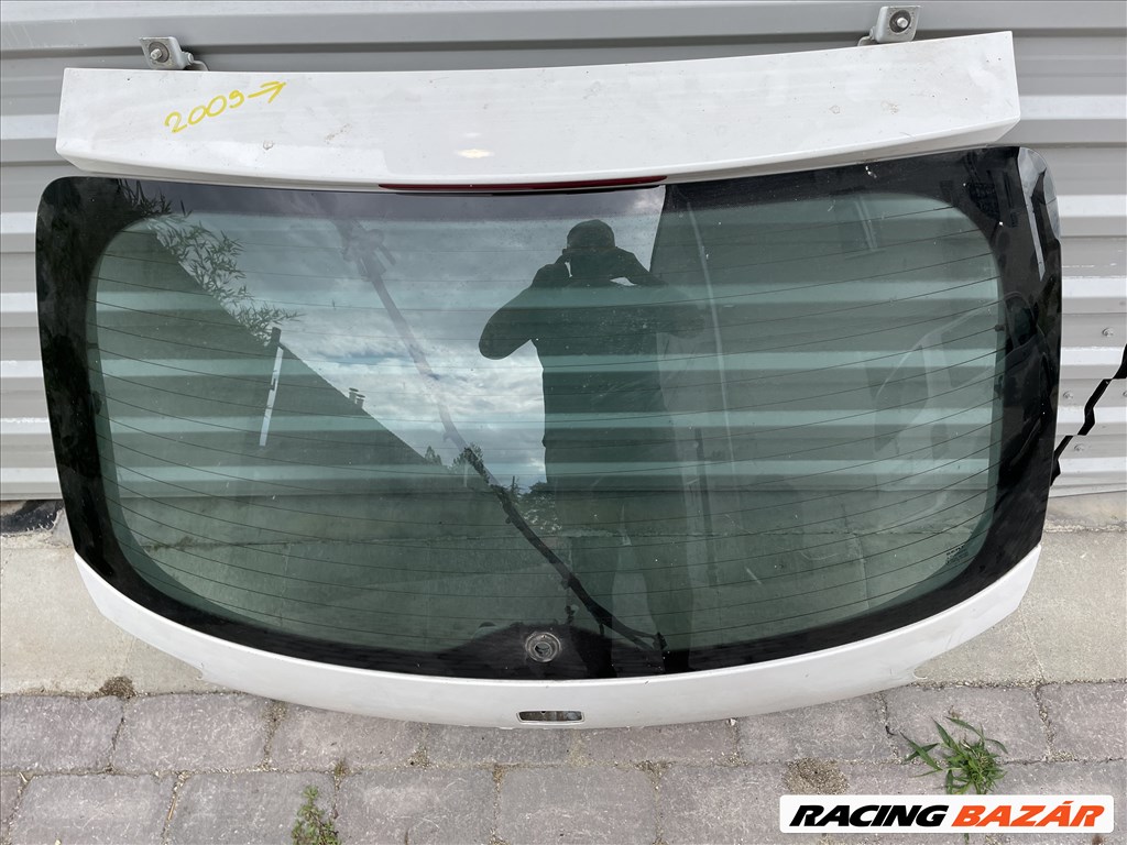 Seat Ibiza 5 ajtós csomagtérajtó üveggel hátsó lökhárító 2008-2017 6j4827024 6j4827024a 3. kép