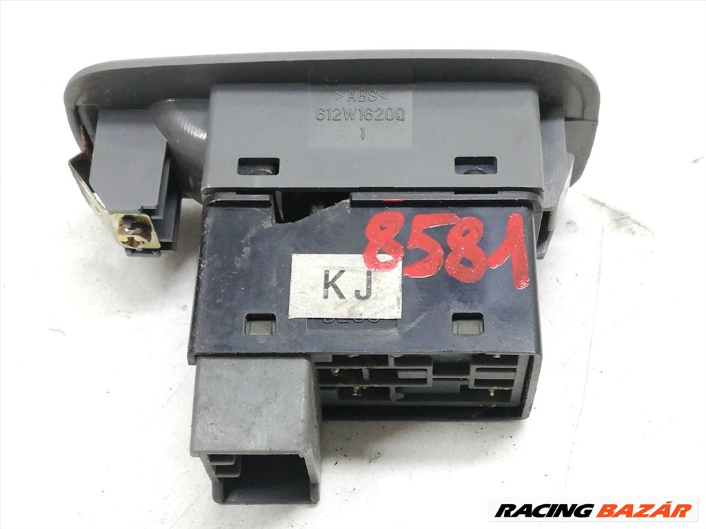 DAEWOO NUBIRA lépcsőshátú (KLAN)  Jobb első Ablakemelő Kapcsoló #8581 621w04790 4. kép