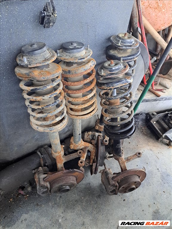 Skoda Felicia első gólyaláb féknyereg csonkállvány kerékagy futómű 2. kép