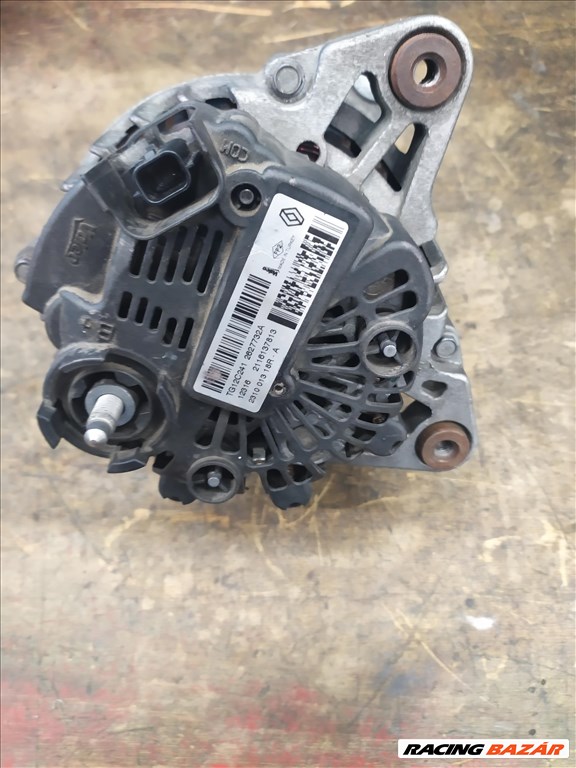 Renault Clio IV dCi 90 energy Generátor  2627732a 231001318ra 2. kép