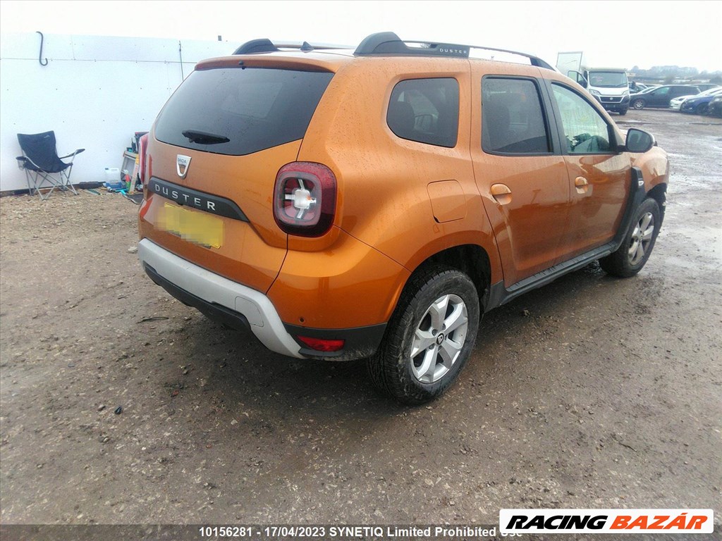 Dacia Duster II bontott alkatrészei 9. kép